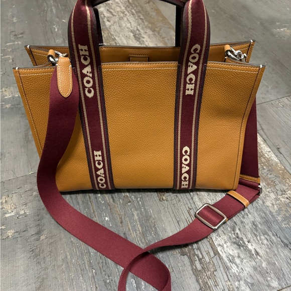 Coach Mustard and Maroon Shoulder Bag - Picture 1 of 4